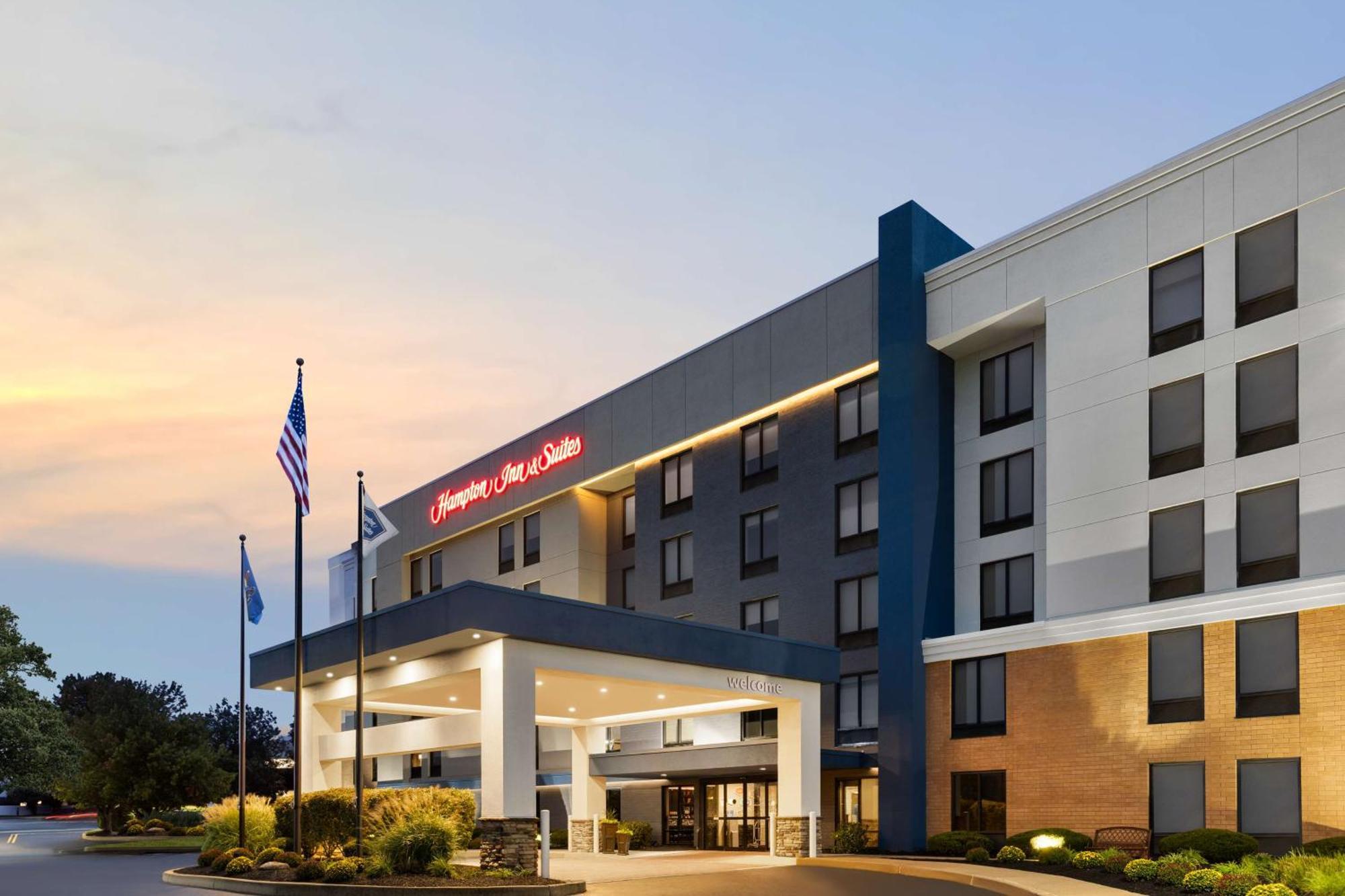 Hampton Inn & Suites Valley Forge/Oaks Phoenixville Exterior photo